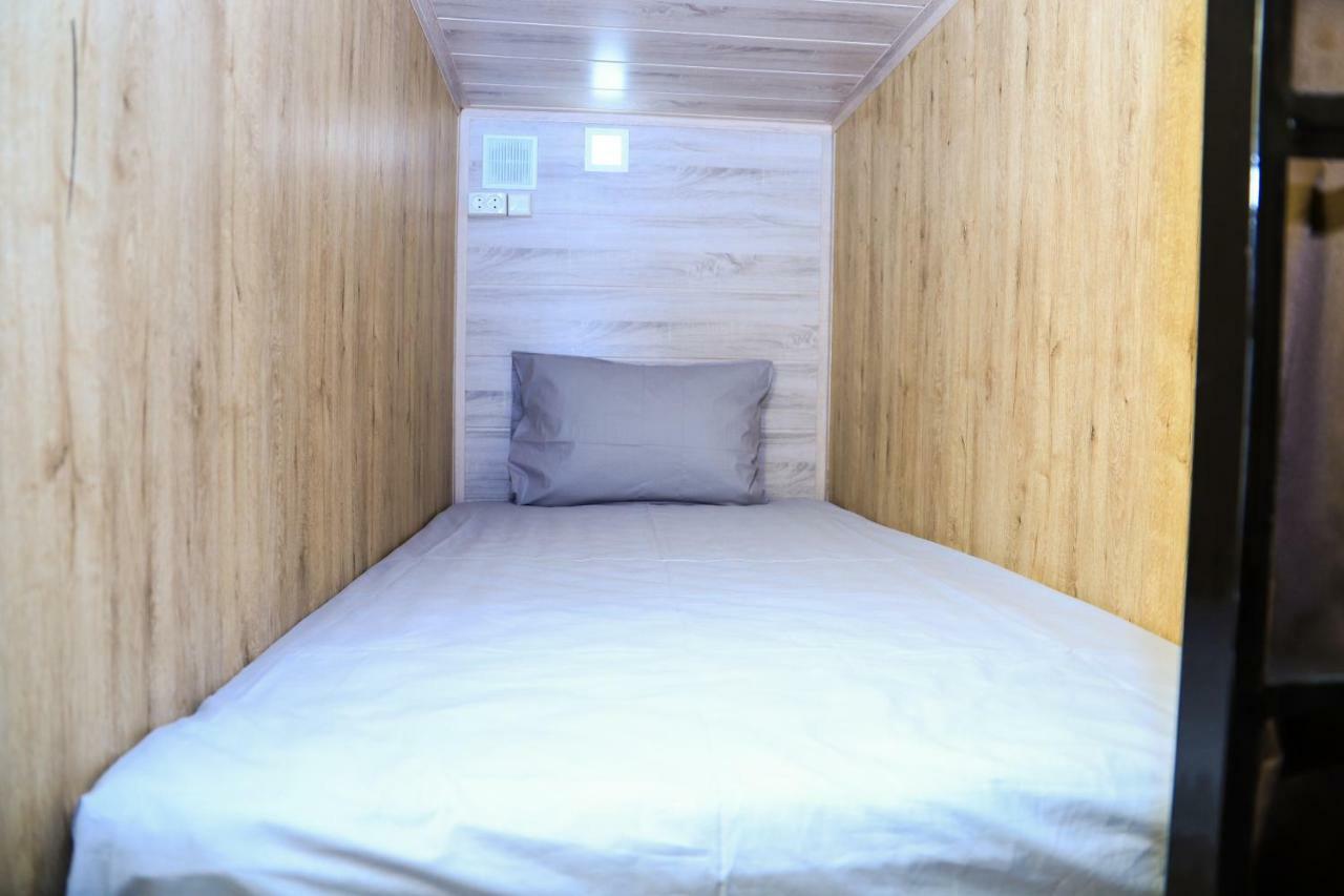 Capsule Hostel Karakol Exterior foto